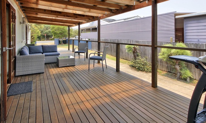 South West Rocks House | Convenient Location Outdoor Pet Friendly , No Linen