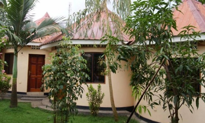 Namugongo Hotel | Converge Hotel