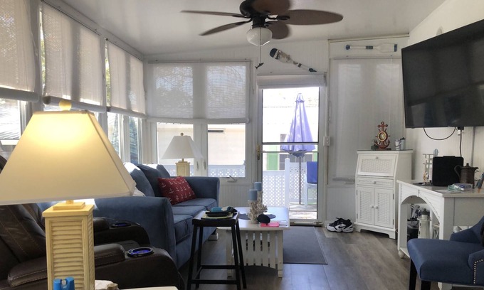 Myrtle Beach RV Rental | Cool beach retreat with large porch for those looking to unwind.