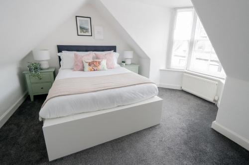 Letham Grange House | Coorie by the Coast, Direct Beach Access Getaway - Arbroath