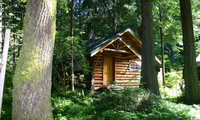Ashford Cabin | Copper Creek Inn at Mt Rainier