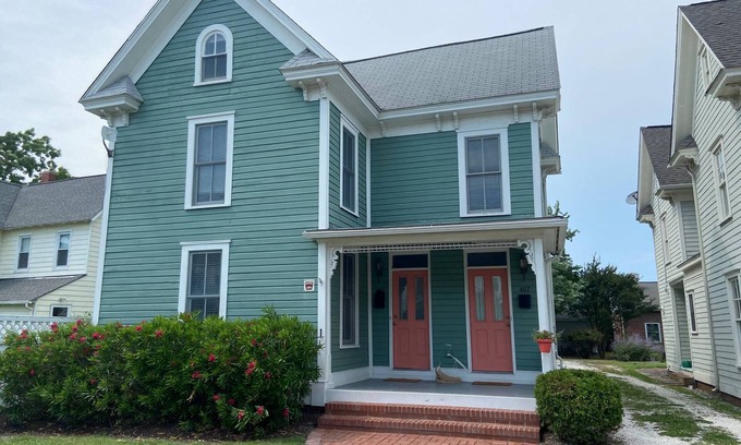 Cape Charles House | Coral Haven 1 | Chesapeake Properties