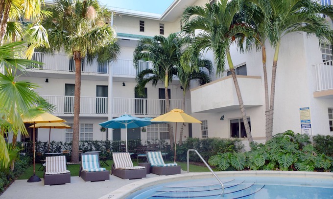 Key Biscayne Hotel | Coral Reef at Key Biscayne