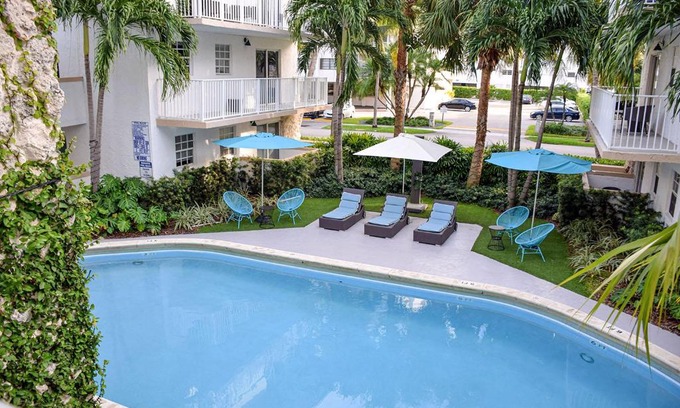 Key Biscayne Hotel | Coral Reef at Key Biscayne