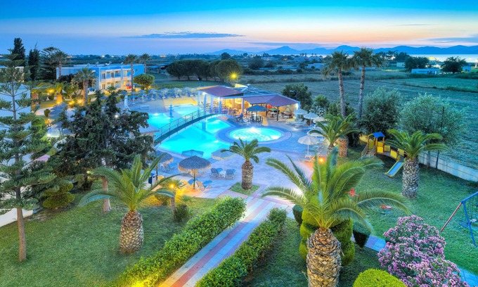 Tingaki Hotel | Corali Hotel