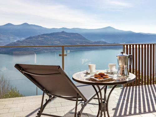 Parzanica Apartment | Corinto - wonderful Lake front apartment