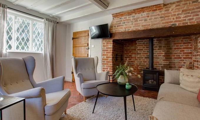 Cranbrook House | Corner Cottage - Kent