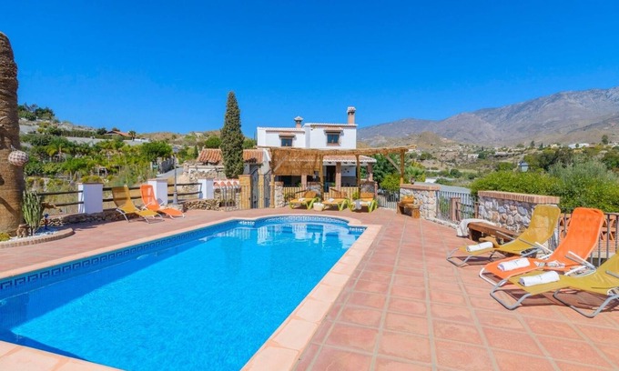Motril Villa | Cortijo El Palmarillo Motril by Ruralidays