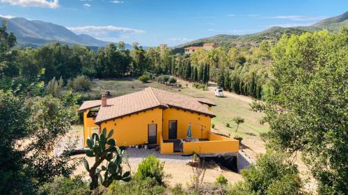 Fluminimaggiore Bed & Breakfast | Coru & Bentu