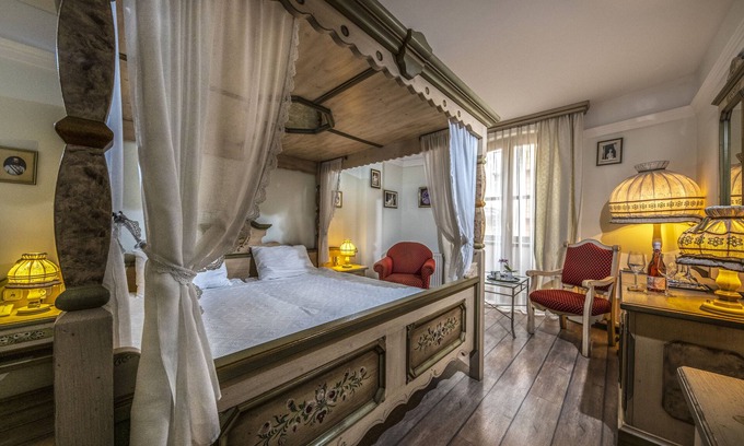 Ferencvaros Hotel | Corvin Hotel Budapest - Sissi wing
