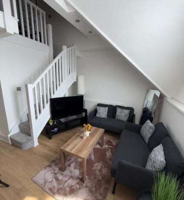 Grangetown Apartment | Cosy 2 Bed Cardiff Bay Retreat!