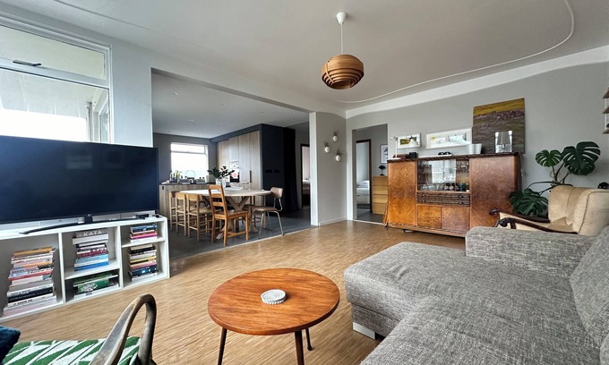 Laekir Apartment | Cosy and family friendly apartment in Reykjavik, Great location !