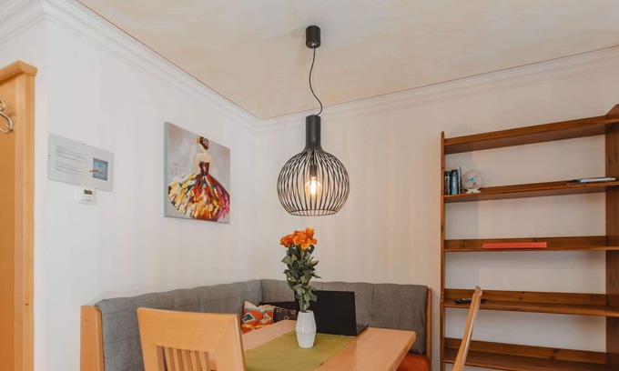 Bad Hofgastein Apartment | Cosy apartment for 2 guests with WIFI, TV, balcony and parking