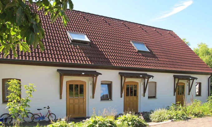 Wesenberg Apartment | Cosy apartment for 4 people with TV and pets allowed