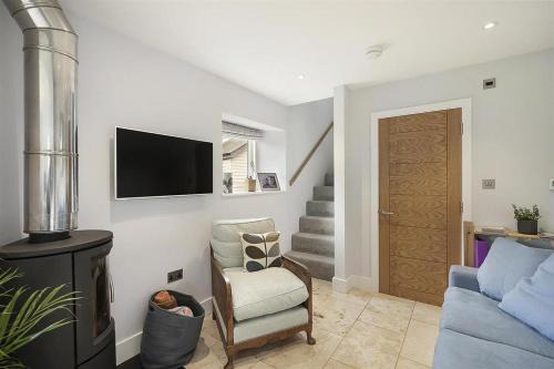 Totnes House | Cosy converted granary set in quiet countryside