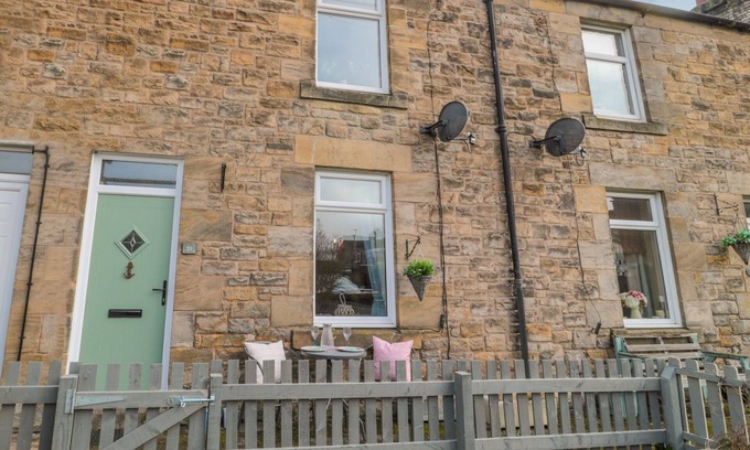 Amble Cottage | Cosy Cottage