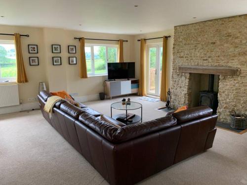 Yarcombe House | Cosy Cottage in the heart of Black Down Hills