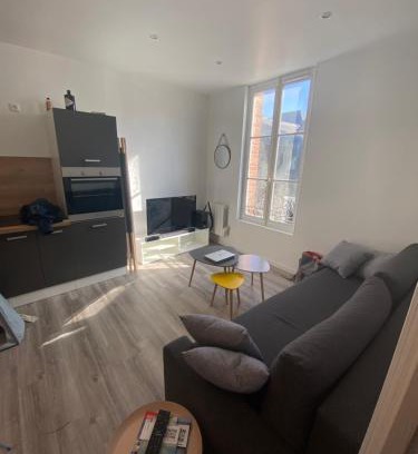 Barneville-Carteret Apartment | Cosy Flat Carteret - Appartement centre bourg - 4 personnes