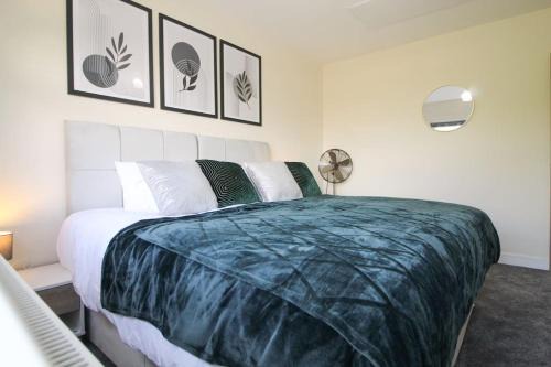 Bradford House | Cosy Modern 3 Bedroom House in Bradford City