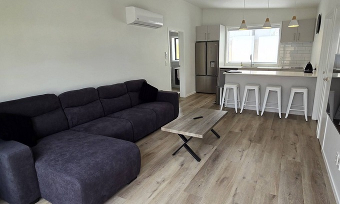 Mangakino House | "Cosy On Korari" 2 Bedroom Guesthouse 600m to Lakefront In Mangakino