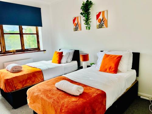 Chatham Apartment | Cosy one bedroom apartment in Chatham town centre, Medway - Free parking