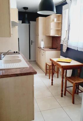 Yerres Apartment | Cosy Riverside