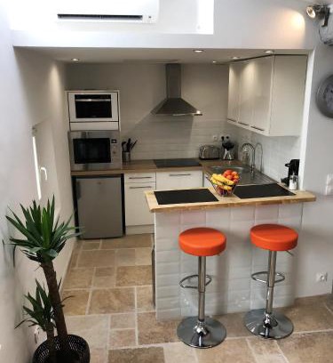 Old Town Apartment | Cosy Studio Cours Lafayette "Clim, WIFI Gratuit"