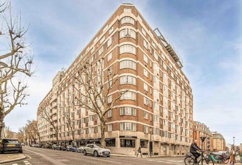 Brompton & Hans Town Apartment | Cosy studio in Chelsea cloisters Hotel