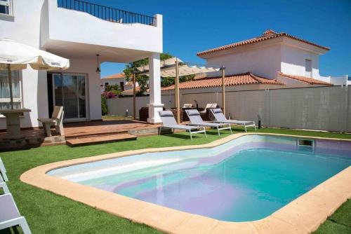 Fuengirola Villa | cosy villa with private pool