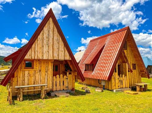 Njegovuđa Ski Chalet | Cottage Bumblebee
