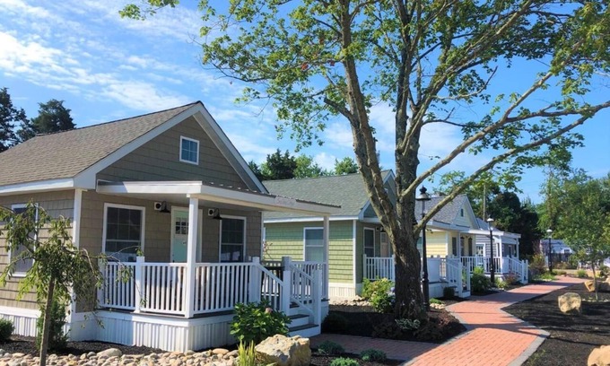 Lower Township Cottage | Cottage - Coastal Suites Cape May [8]