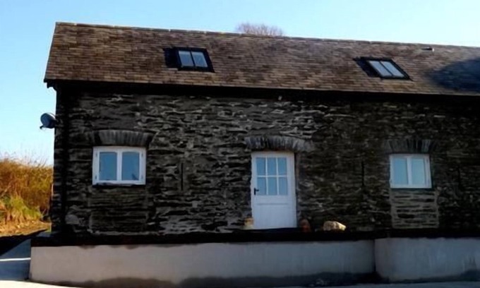 Boncath Cottage | Cottage Dairy room at Wernddofn