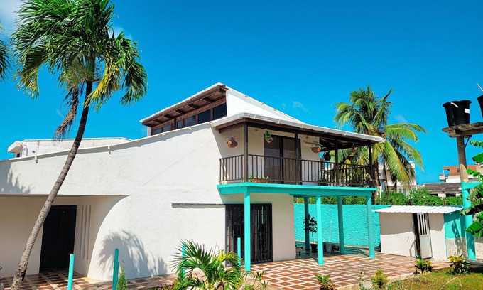San Andres Cabin | Cottage for family or friends in quiet residential neighborhood. 3 km from downtown.