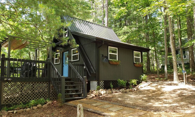 Tallassee Ski Chalet | Cottage in the Sky * A-frame🔺️/lake🛶/GSMNP 🐻