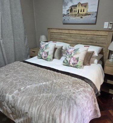 Bloemfontein Apartment | Cottage Rose 2