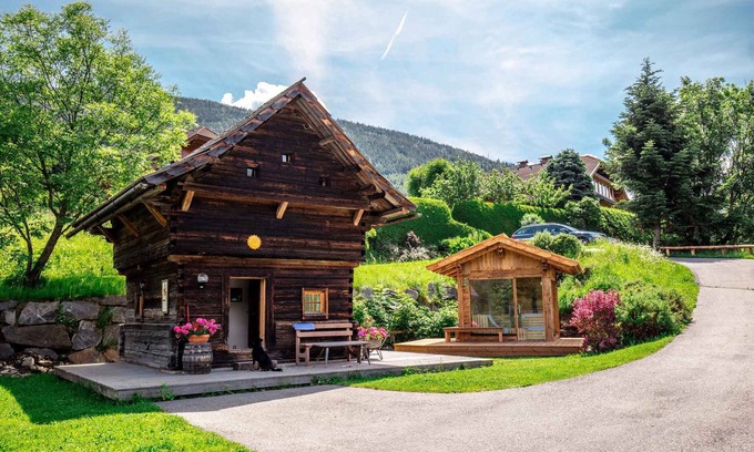 Rennweg am Katschberg Cottage | Cottage with panoramic garden sauna