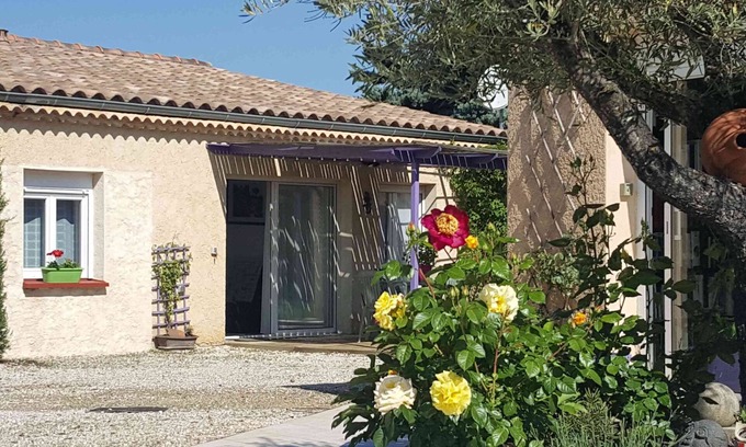 Saint-Remeze Cottage | Cottage with pergola, heated mid-season pool, sauna , at the Gorges de l Ardèche