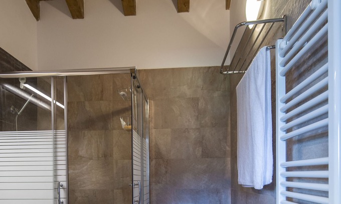 Matallana Cottage | Cottages 4 Valleys, home N1