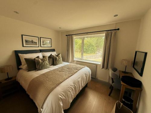 Llangattock House | Cottages at The Vine Tree Cottage 2