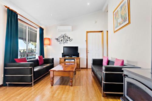Lovedale House | Cottages on Lovedale - Cottage No. 3