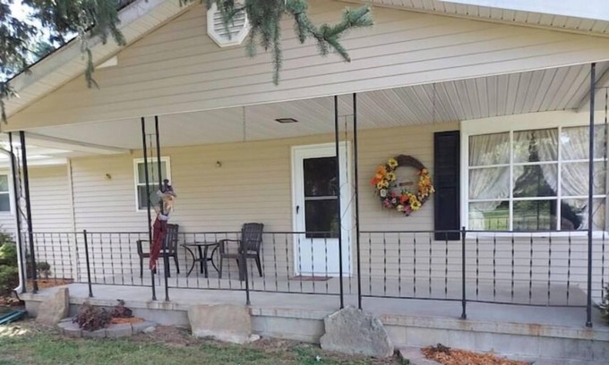 Marion House | Country Comfort