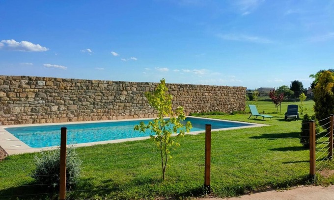 Alcaniz House | Country House 'Casa Rural Torre Gil' with Private Pool, Wi-Fi and Air Conditioning