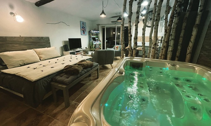 Vauvenargues Other | Country house in a haven of peace 12 min from Aix-en-Provence