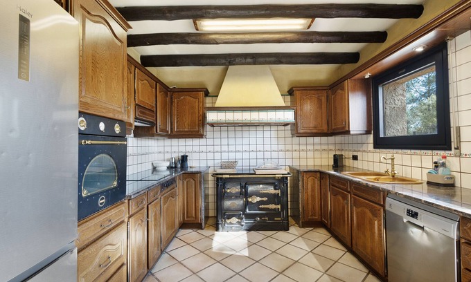 Calders House | Country House 'Les Hectarees' with Mountain View, Private Pool and Wi-Fi