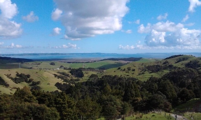 Glorit Cabin | Country Lodge with stunning views.A quiet retreat to get away from it all.