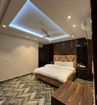 Fatehjang Hotel | Courteous Hotel