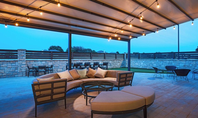 South Arlington Hotel | Courtyard by Marriott Dallas Grand Prairie