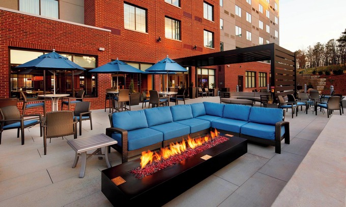 Fort Mill Hotel | Courtyard by Marriott Charlotte Fort Mill, SC