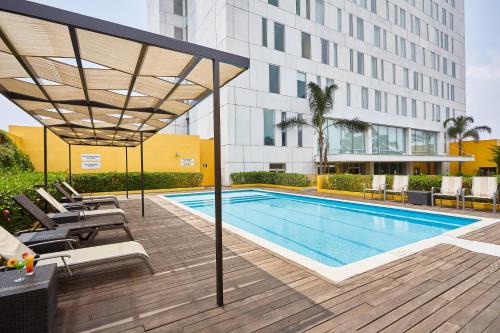 Leon Hotel | Courtyard by Marriott Leon at The Poliforum