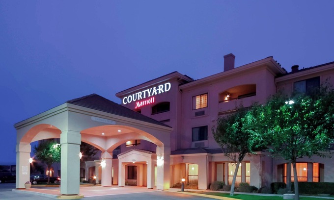 Salinas Hotel | Courtyard by Marriott Salinas Monterey